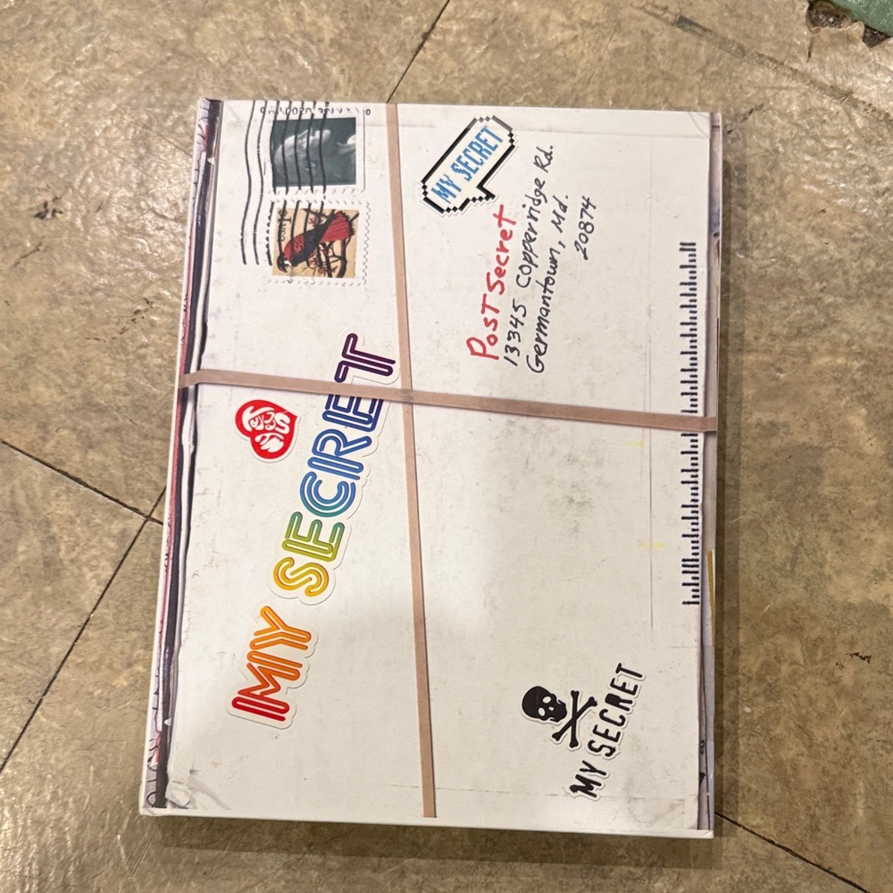 Colorful 'My Secret' Postcard Set